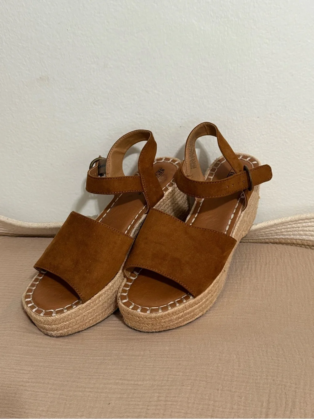 Seychelles  Espadrille Wedge Sandals brown suede cognac